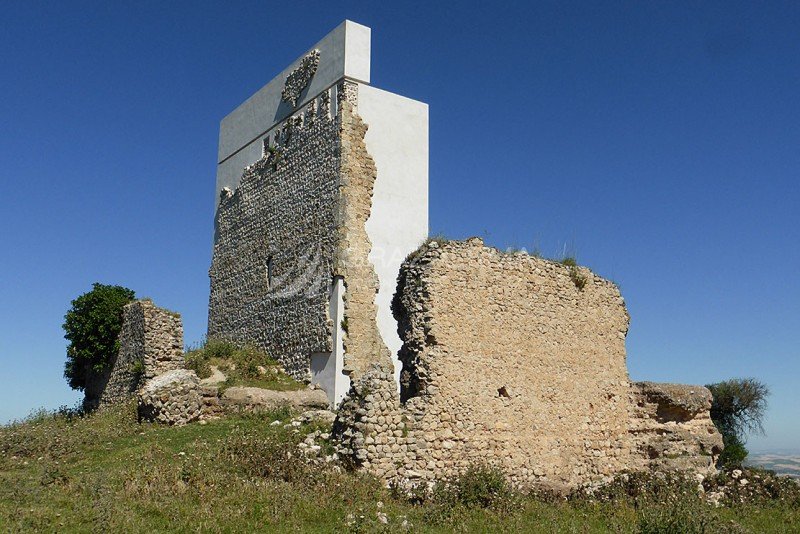 Castillo de Matrera Castillo de Matrera Imagen